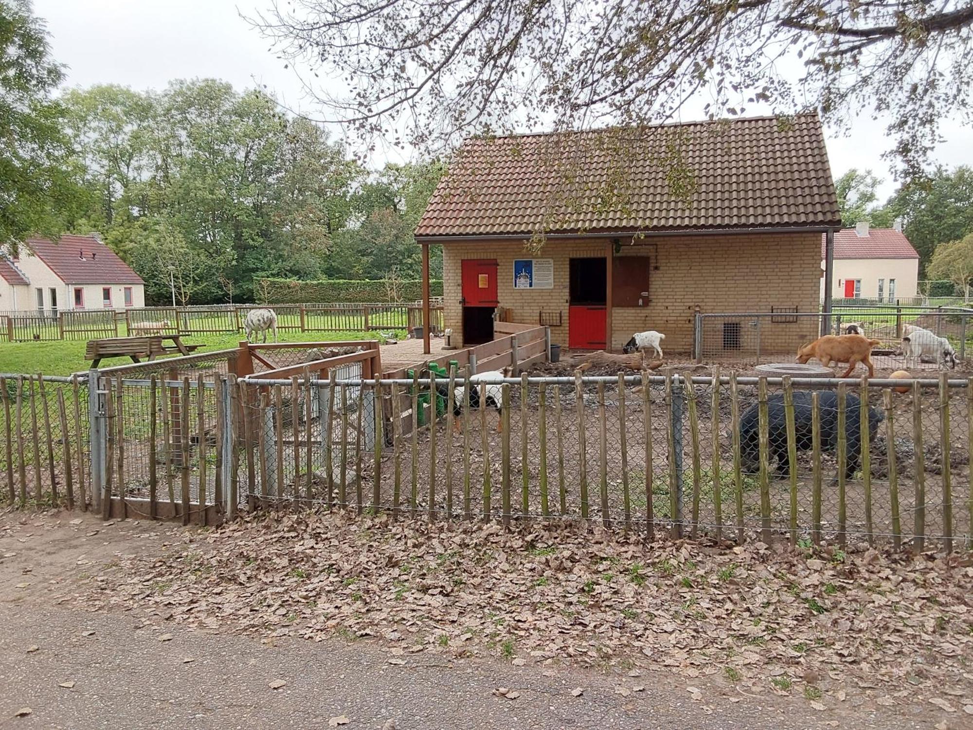 Rumah Senang Ewijk Luaran gambar